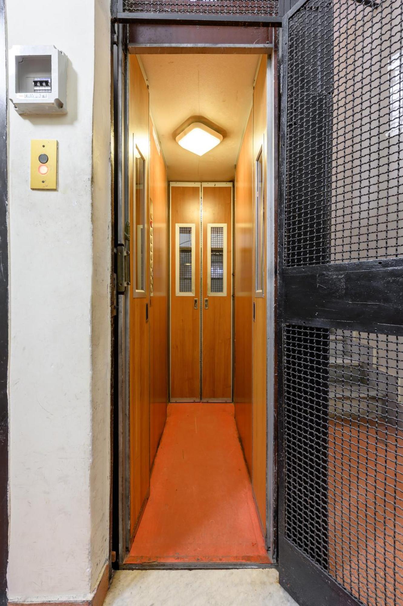 Crosti Apartments Рим Экстерьер фото