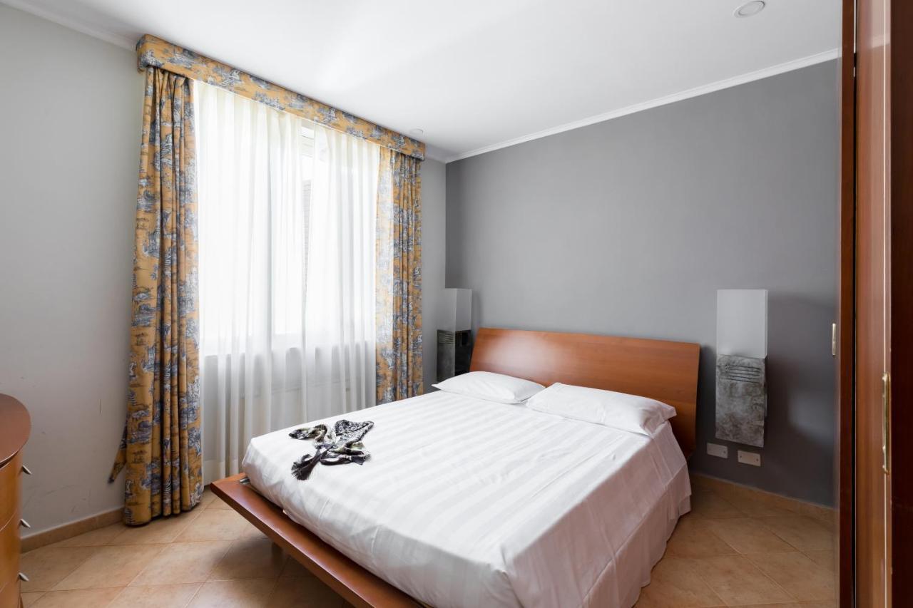 Crosti Apartments Рим Экстерьер фото